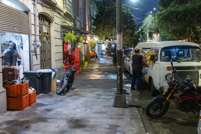 no description available