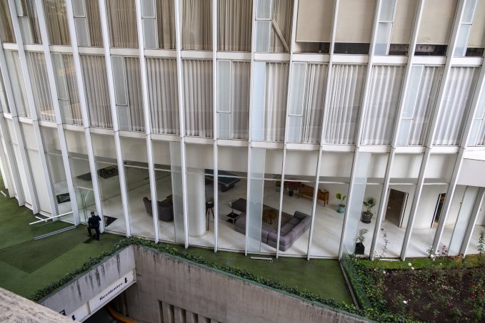 no description available