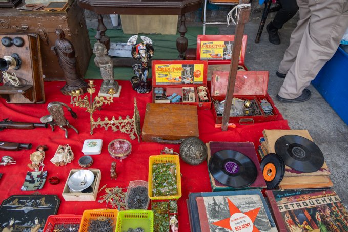 no description available